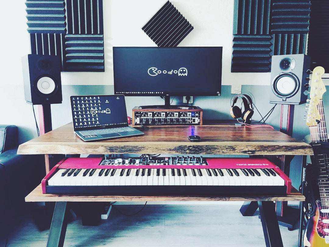 CREATING THE PERFECT HOME STUDIO FOR BEGINNERS